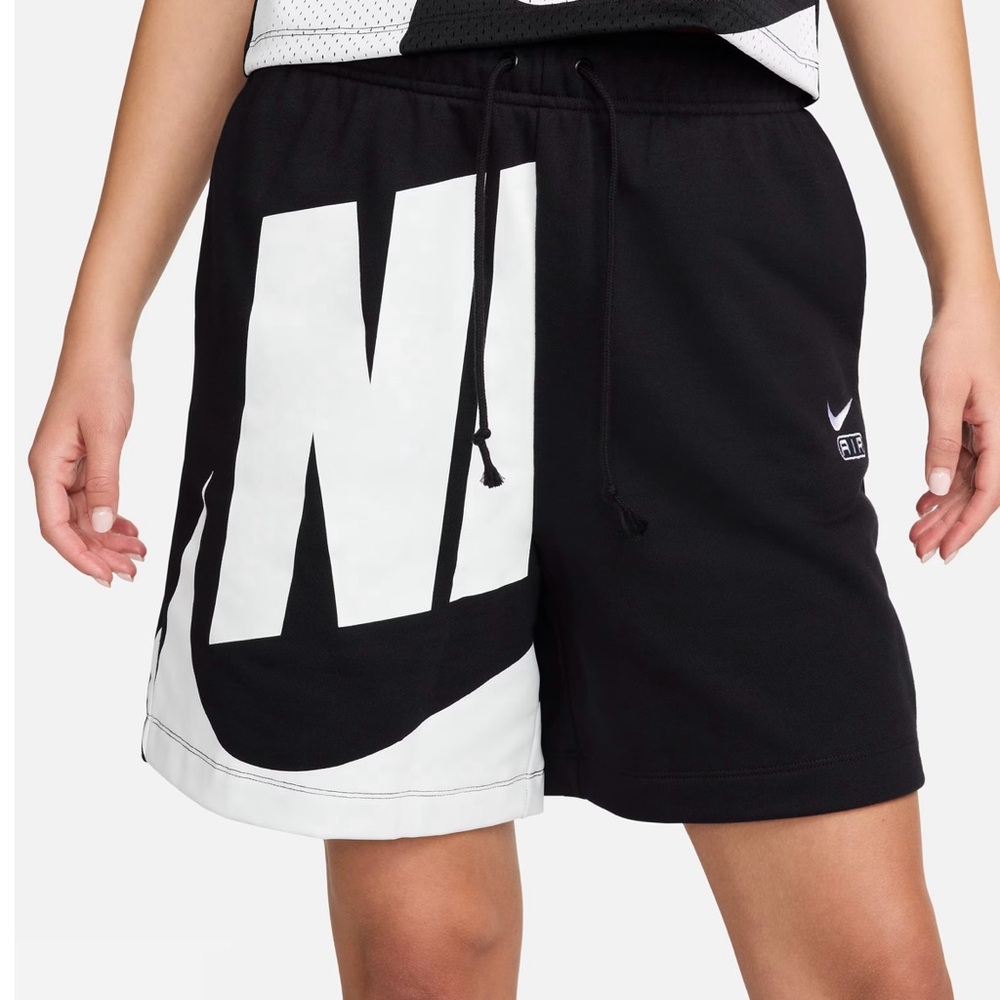 Nike Air Women’s Mid Rise 6” French Terry Shorts 1X Plus Size  White/Black